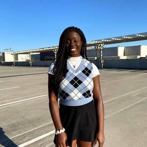 Meet your Posher, Samantha oluchi